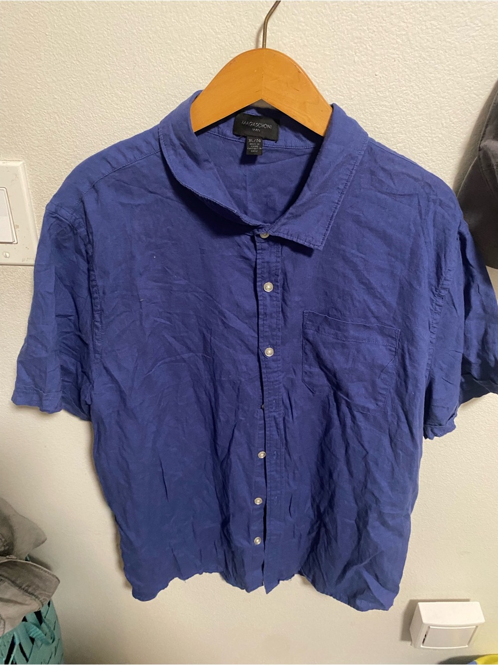 Magaschoni Men’s Short-Sleeve Button Shirt in Deep Blue Size XL